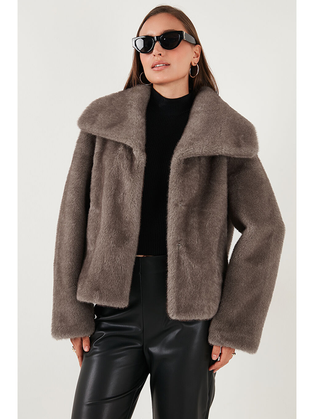 Gri Oversize Fit Geniş Yaka Astarlı Kürk 497AFRA