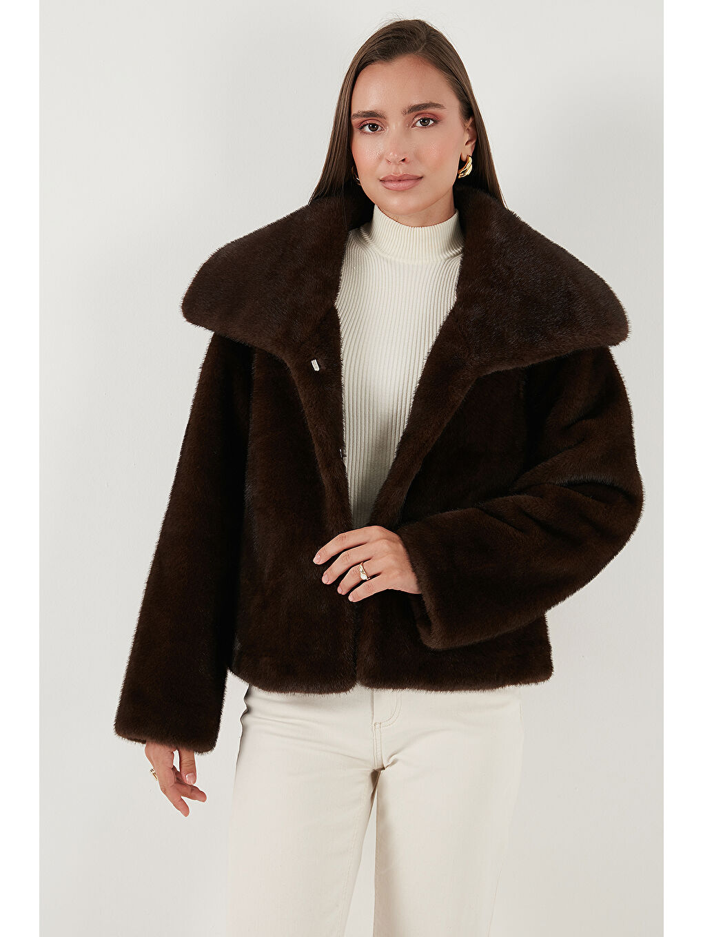 Kahverengi Oversize Fit Geniş Yaka Astarlı Kürk 497AFRA-2