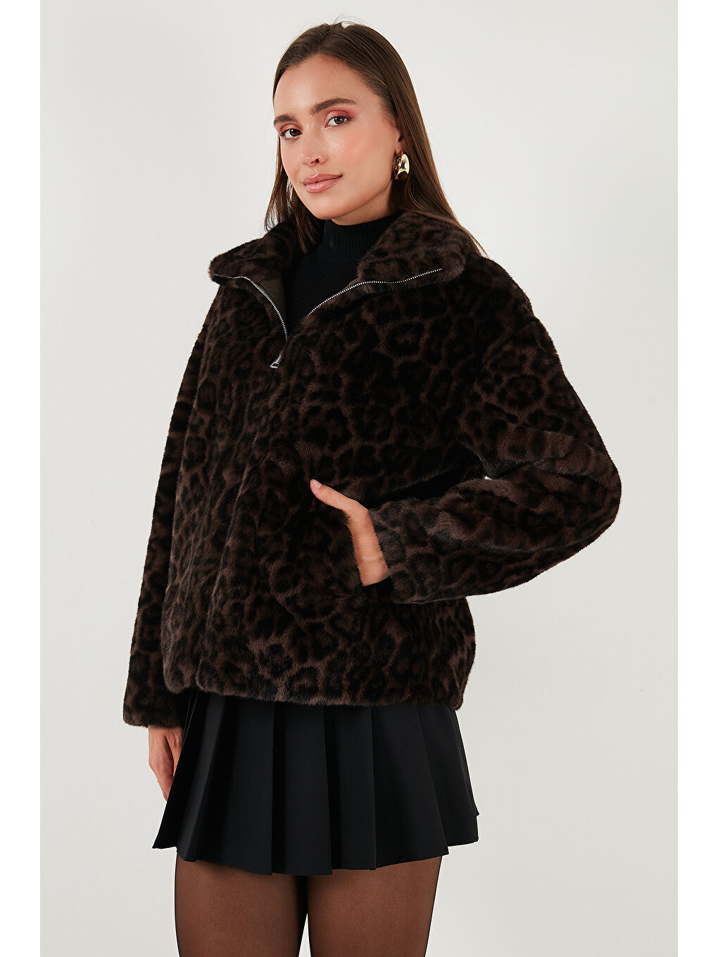 Kahverengi Oversize Fit Dik Yaka Fermuarlı Kürk 497ZETA-4
