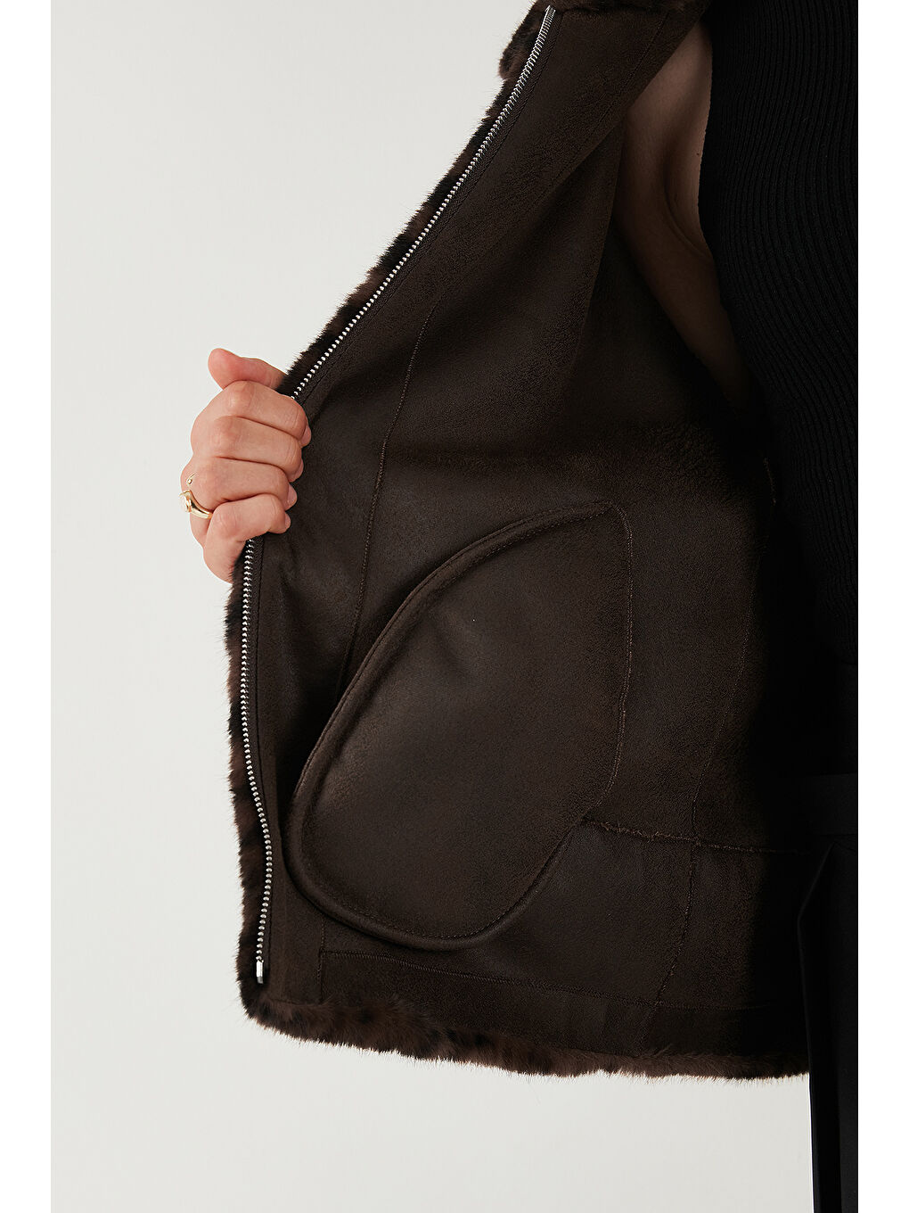 Kahverengi Oversize Fit Dik Yaka Fermuarlı Kürk 497ZETA-5