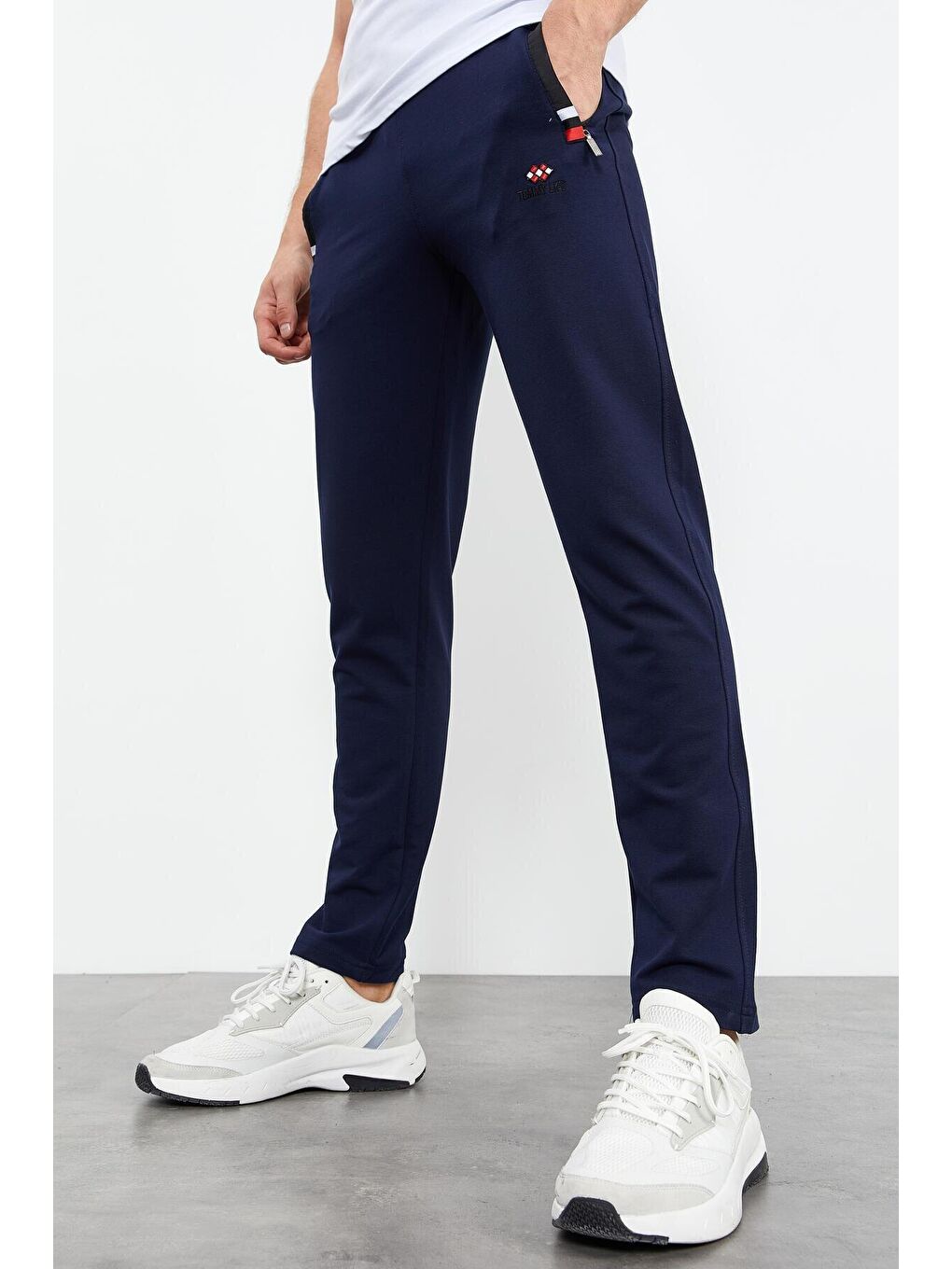 İndigo Fermuar Cepli Dar Kalıp Klasik Paça Erkek Eşofman Alt - 84649-1