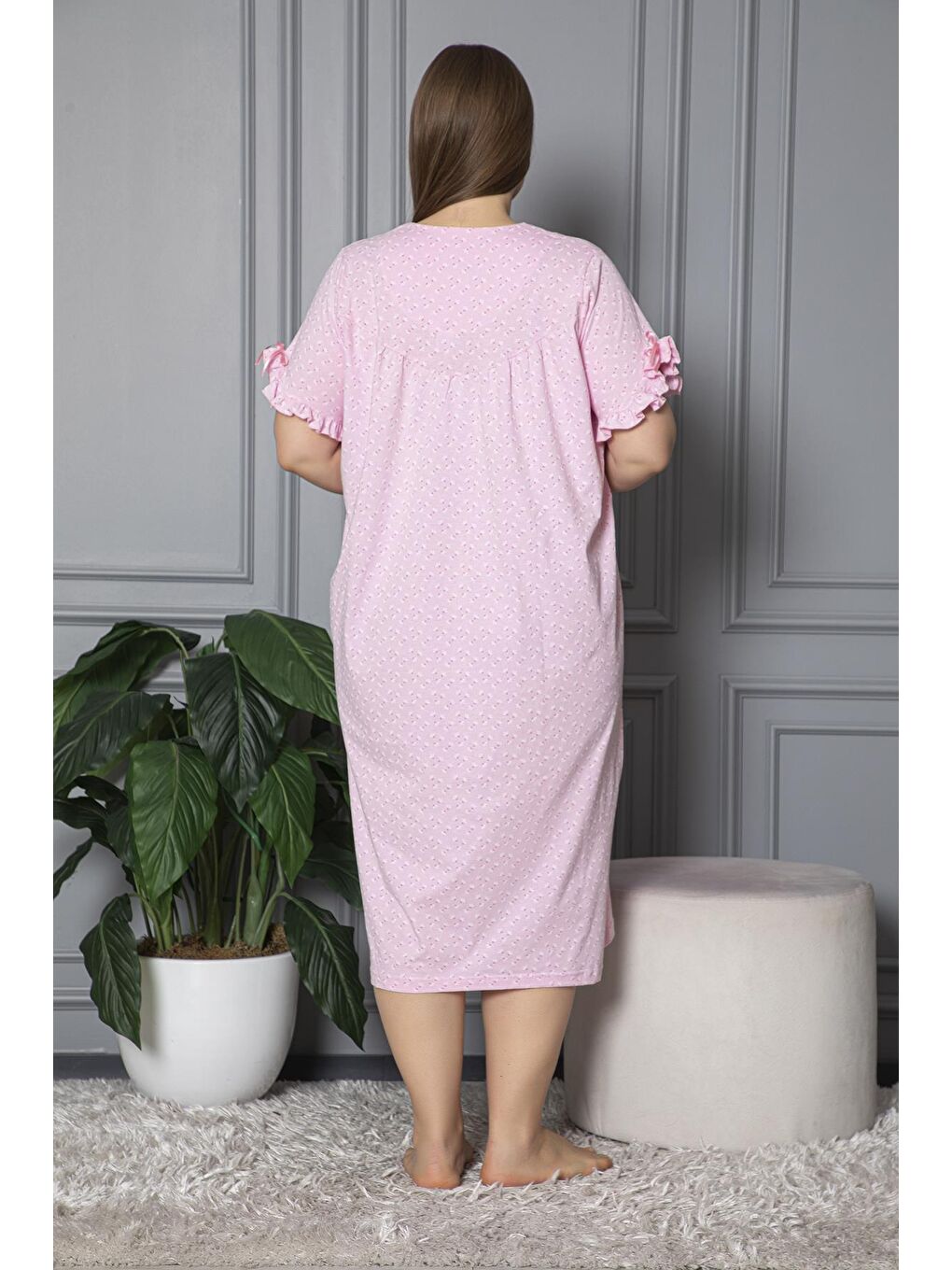 Pembe %100 Pamuklu Penye Kısa Kollu Büyük Beden Anne Geceliği 136-3