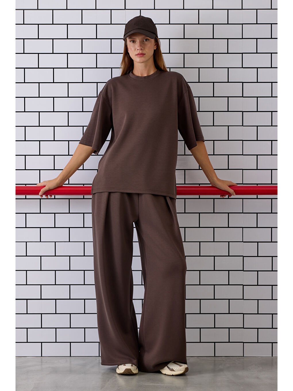 Kahverengi Modal Basic Tişört Acı Kahve-3