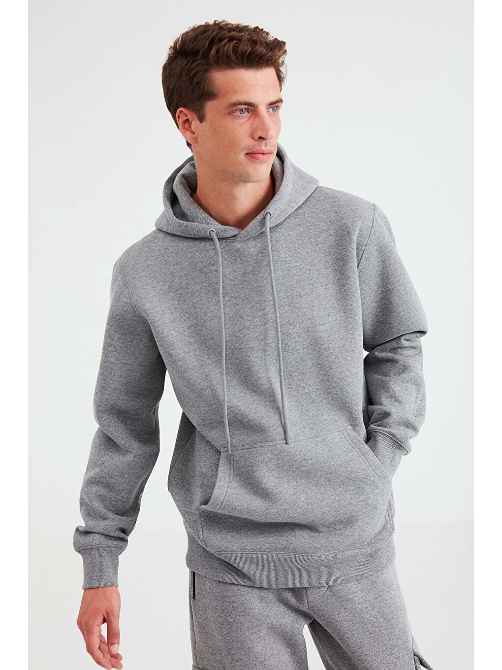 Jorge Erkek Yumuşacık Kapüşonlu Organik Pamuk Kanguru Cepli Regular Açık Gri Sweatshirt-1