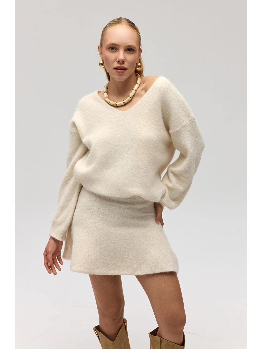 Zerium Basic V Yaka Ekru Triko Kazak