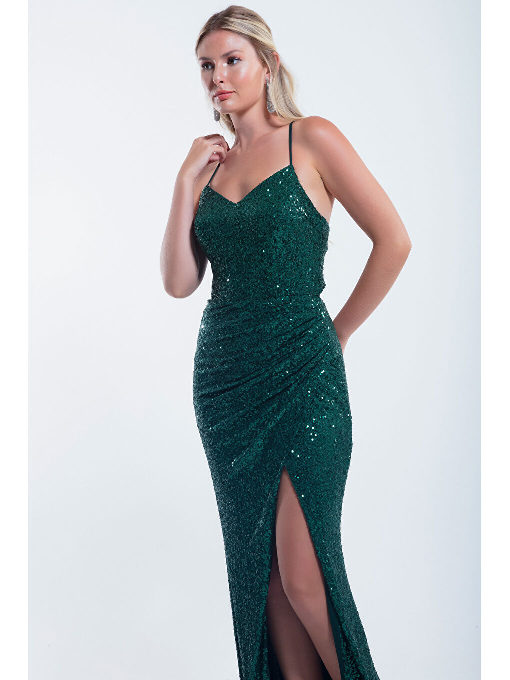 Kadın Zümrüt Yeşili Payetli Uzun Abiye Elbise-1