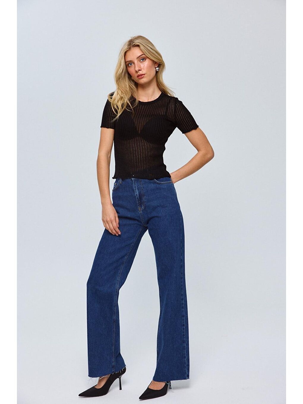 Bisiklet Yaka Trasparan Siyah Triko Bluz-3