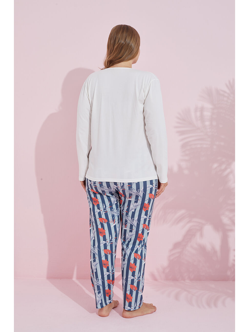 Ekru Çokrenkli Pamuklu Curve Büyük Beden Battal Boy Örme Pijama Takım24240742-2