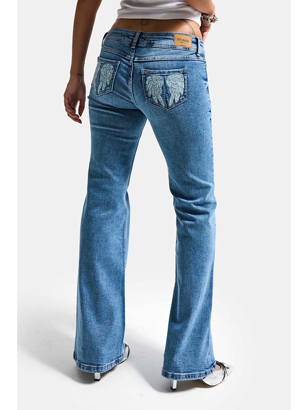 Kadın Mavi T-4s6-4 Flare Fit Düşük Bel Taş Detaylı Özel Tasarım Denim Jean-2