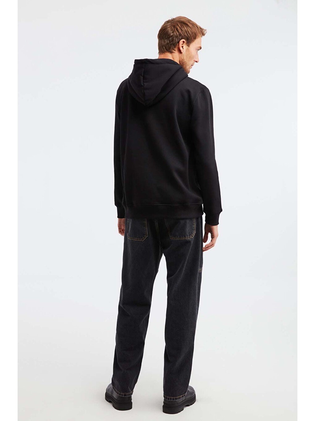 Jorge Erkek Yumuşacık Kapüşonlu Organik Pamuk Kanguru Cepli Regular Siyah Sweatshirt-4