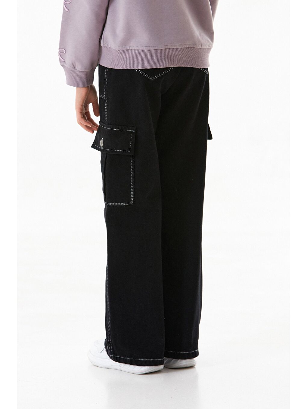 Siyah Kontrast Dikişli Kargo Cepli Kız Çocuk Pantolon-3