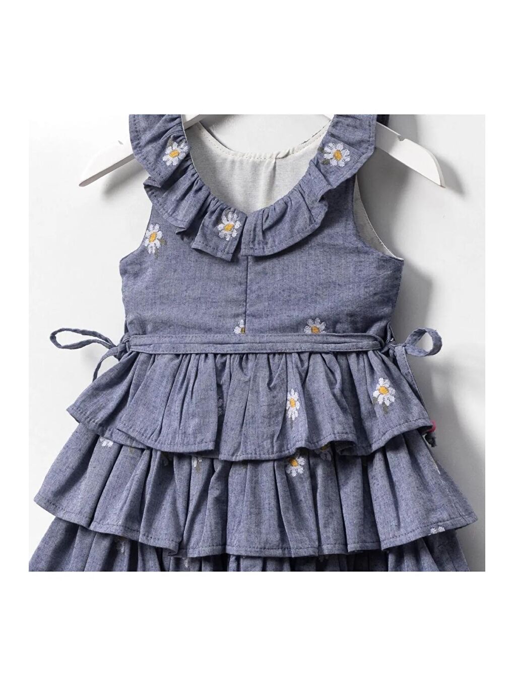 Karışık Kız Çocuk Pamuklu Mavi Papatya Nakışlı Kat Kat Elbise - Fırfır Yaka Detaylı-1