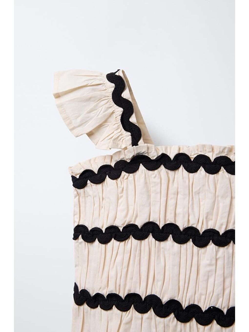 Karışık Kız Çocuk Keten Krem Fırfırlı Bluz Ve Geniş Paça Pantolon Takım-5