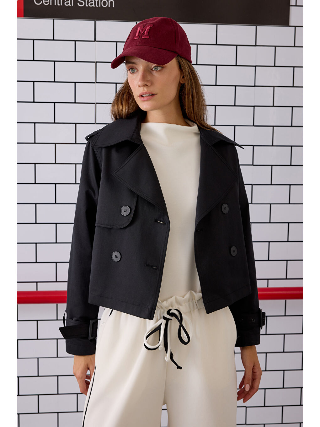 Kısa Trençkot Siyah-2