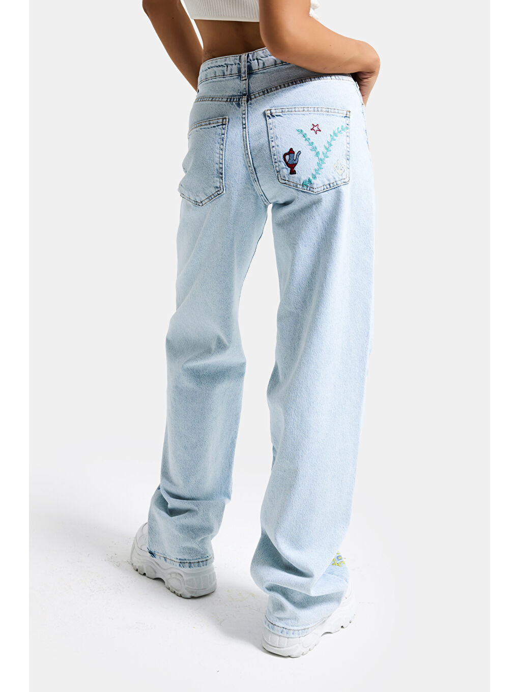 Mavi Kadın Ice 3s6-100 Straight Fit Özel Figür Nakışlı Tasarım Denim Jean-5