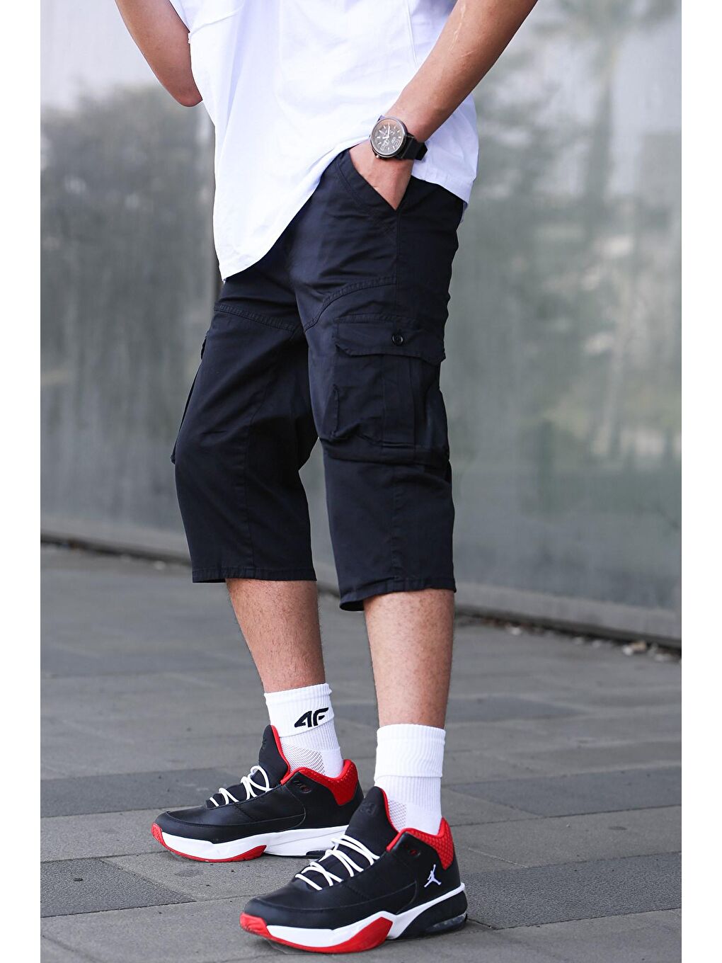 Siyah Gabardin Kargo Cep Erkek Kapri Şort 5754-6