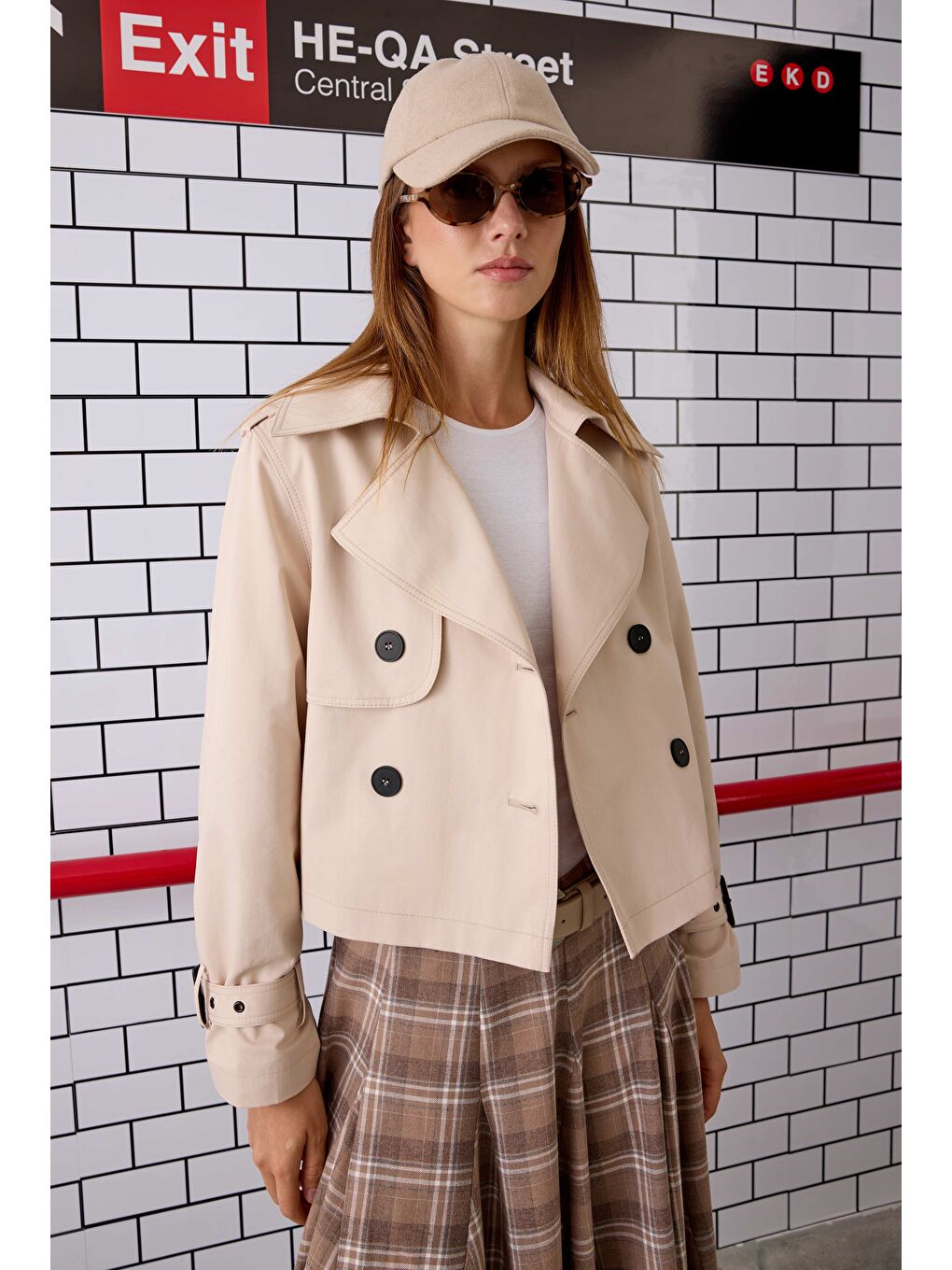 Bej Kısa Trençkot Soft Kaşmir-2