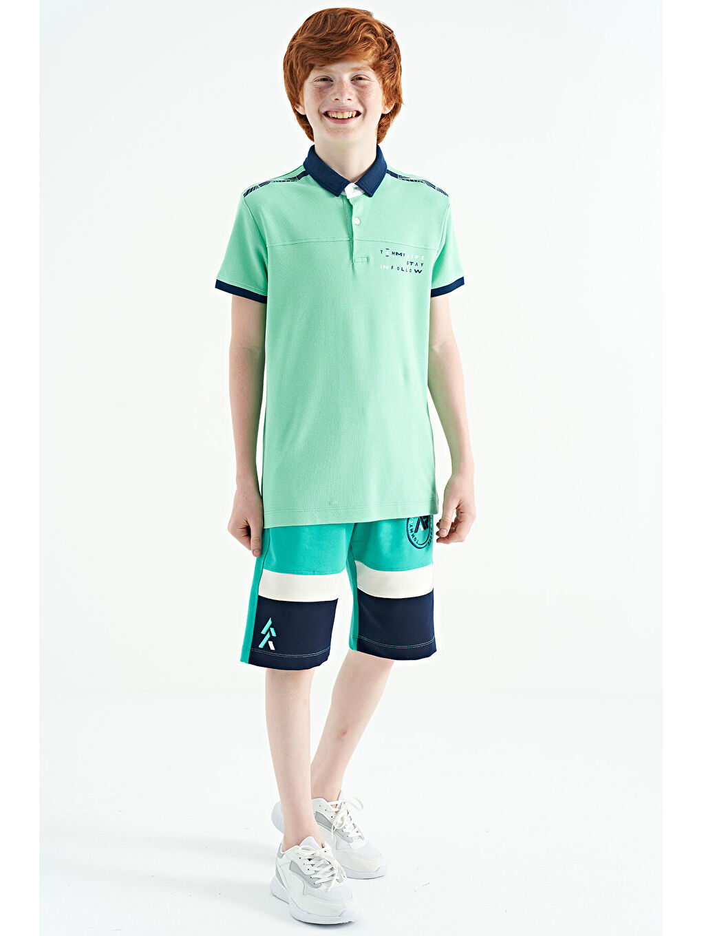 Turkuaz Su Yeşili Baskı Detaylı Standart Kalıp Polo Yaka Erkek Çocuk Tişört - 11140-2