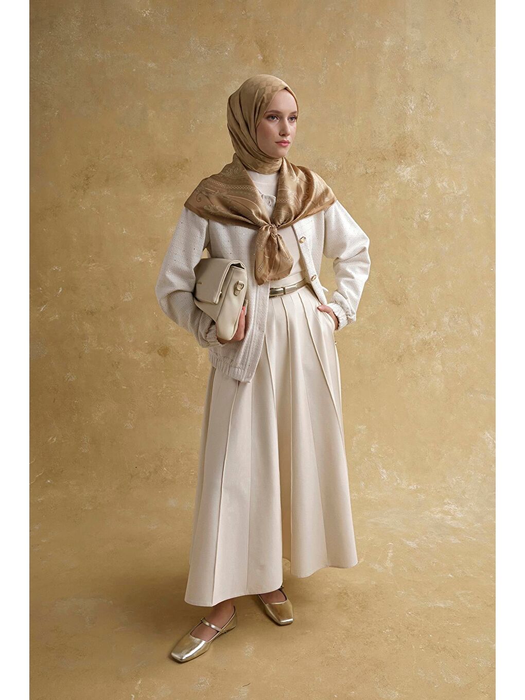 Sim Detaylı Bomber Ceket Beyaz