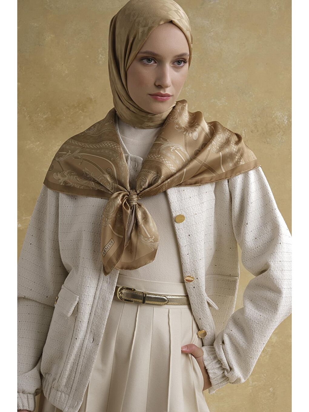 Sim Detaylı Bomber Ceket Beyaz-3