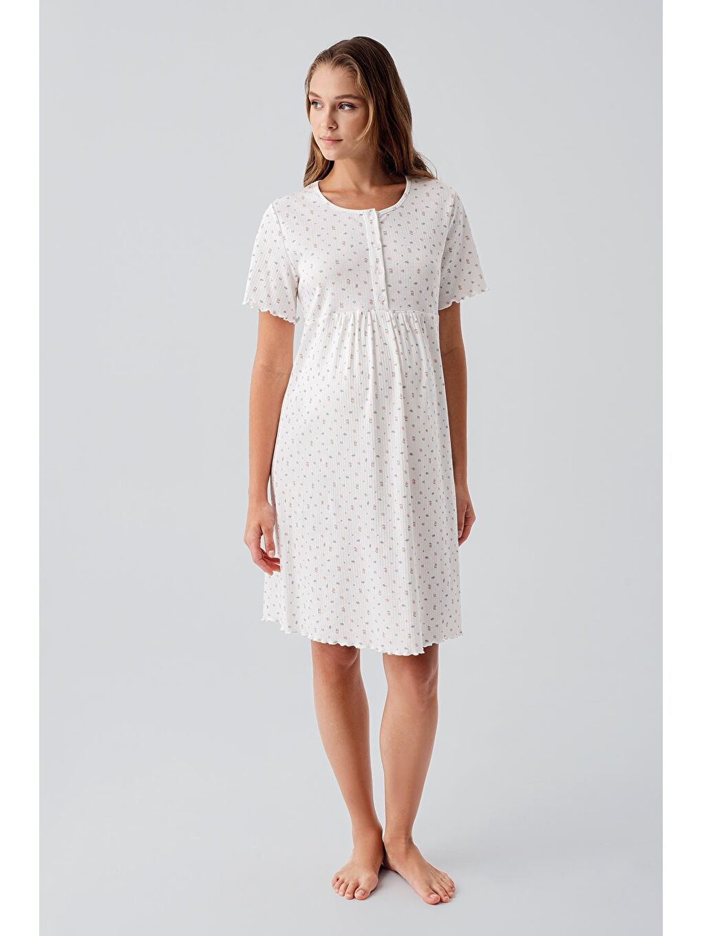 Renksiz Kısa Kollu Düğmeli Çiçek Desenli Esnek Pamuklu Hamile Gecelik 19106