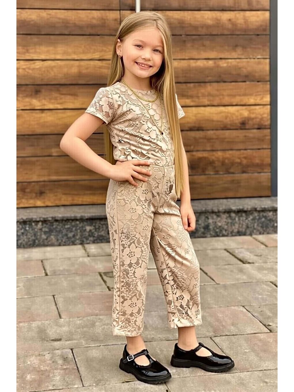 Kız Çocuk Boydan Üzeri Dantel İşlemeli Şeffaf Tül İçi Astarlı Bej Tulum