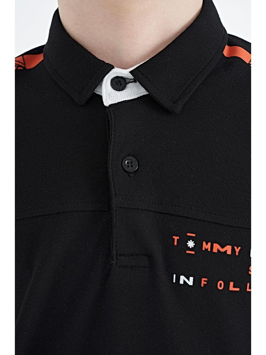 Siyah Baskı Detaylı Standart Kalıp Polo Yaka Erkek Çocuk Tişört - 11140-2