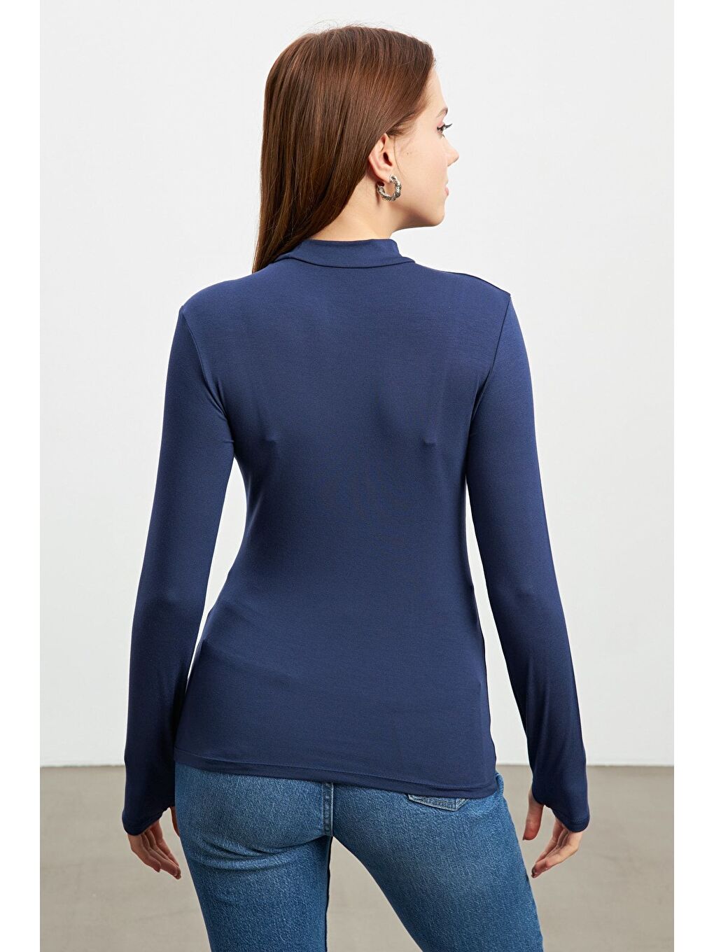 Kadın Lacivert Parmak Detay Body-2