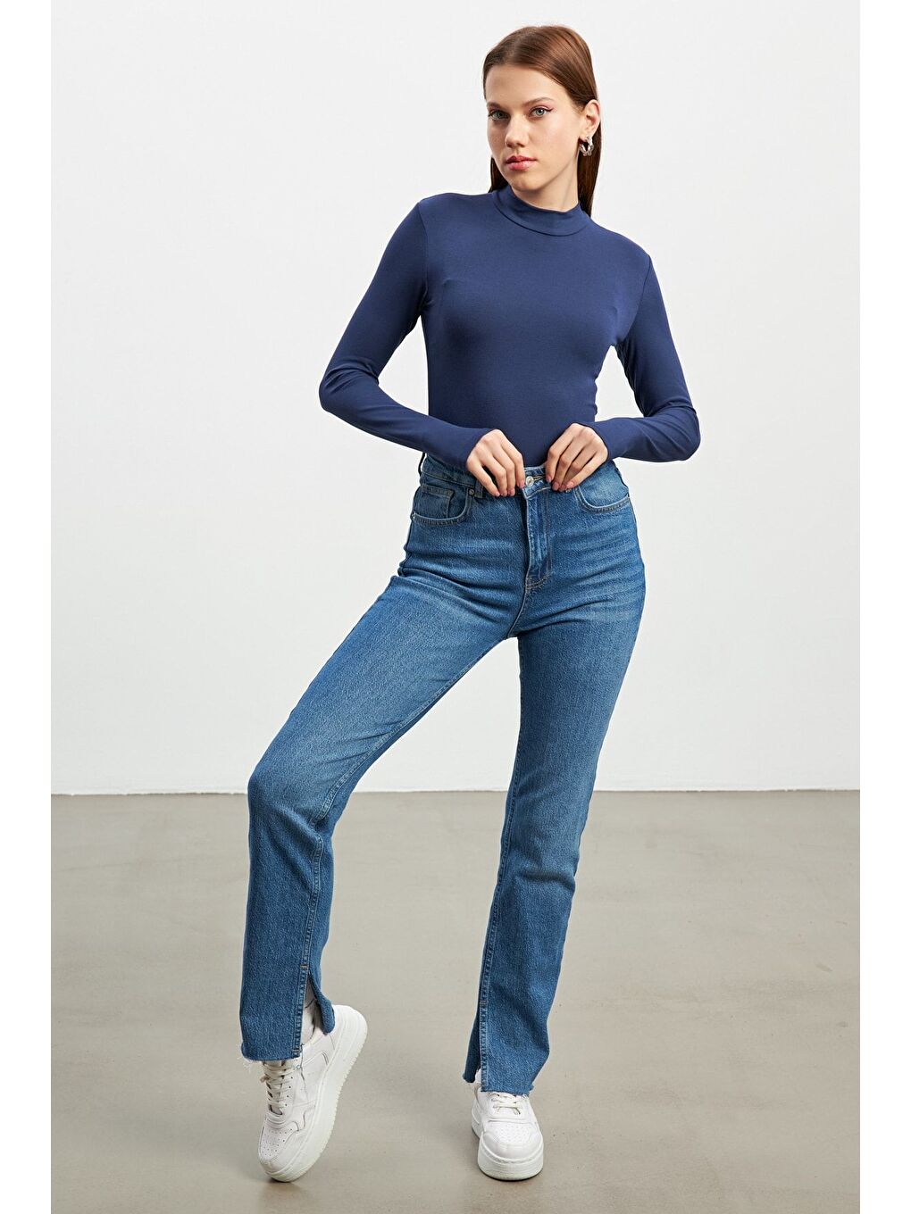 Kadın Lacivert Parmak Detay Body-4