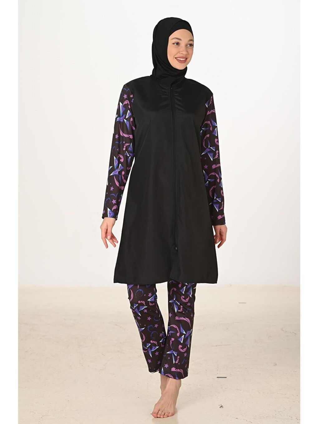 Siyah Tam Kapalı Desenli Paraşüt Kumaş Tesettür Mayo 3425-1