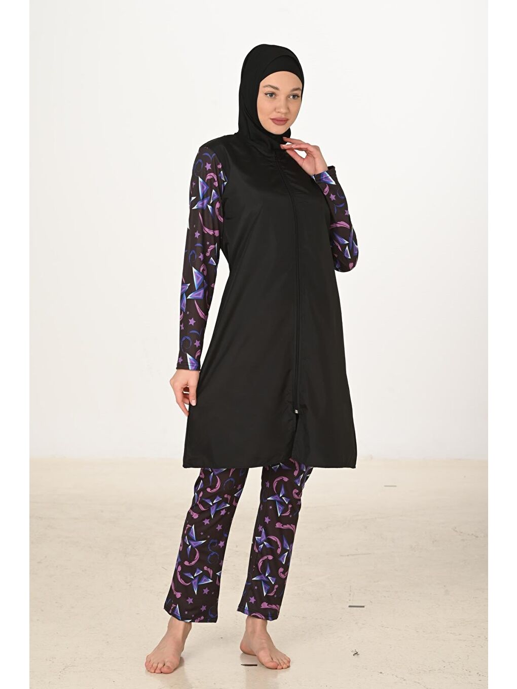 Siyah Tam Kapalı Desenli Paraşüt Kumaş Tesettür Mayo 3425-2