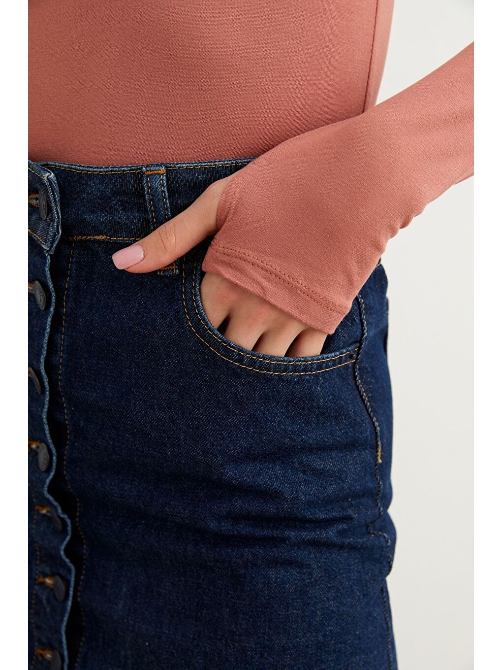 Pembe Kadın Gülkurusu Parmak Detaylı Body-3