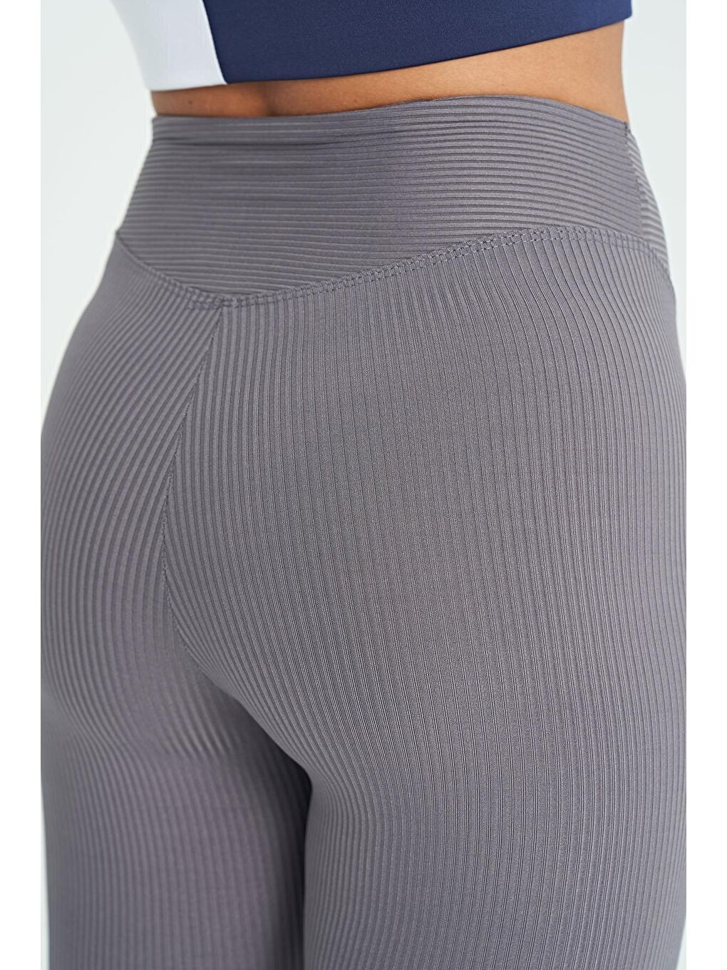 Koyu Gri Biye Detaylı Yüksek Bel Slim Fit Fitilli Kadın Tayt - 94643-2