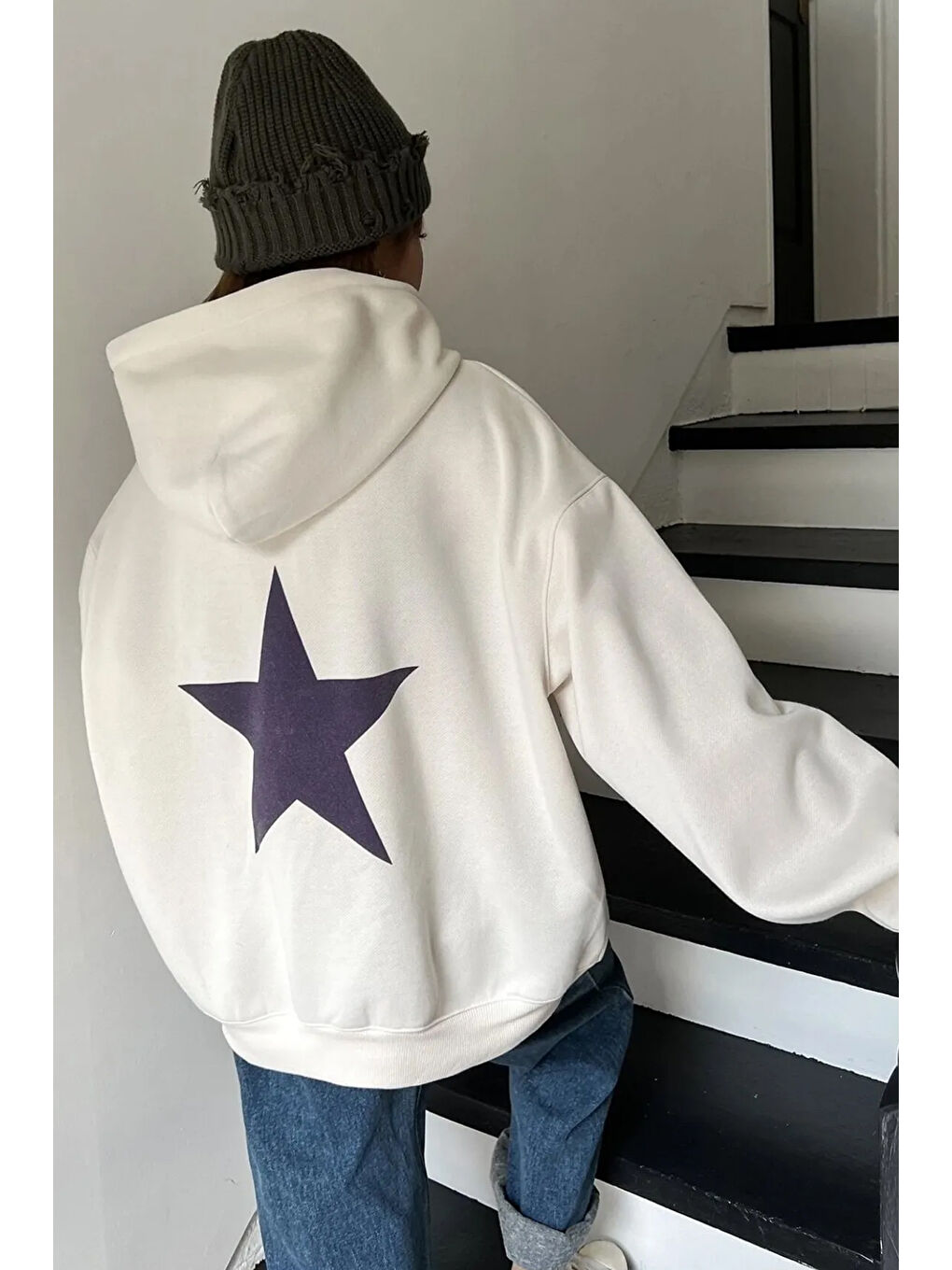 uyguntarz Beyaz Unisex Star Baskılı Sweatshirt - 1