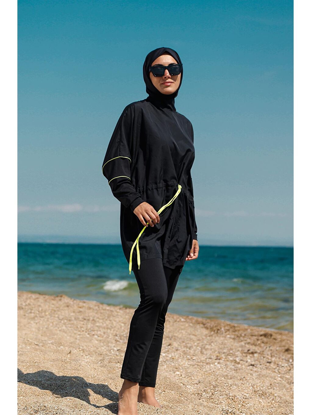 Siyah Tesettür Mayo 3’lü Tam Kapalı Paraşüt Kumaş M2272-1