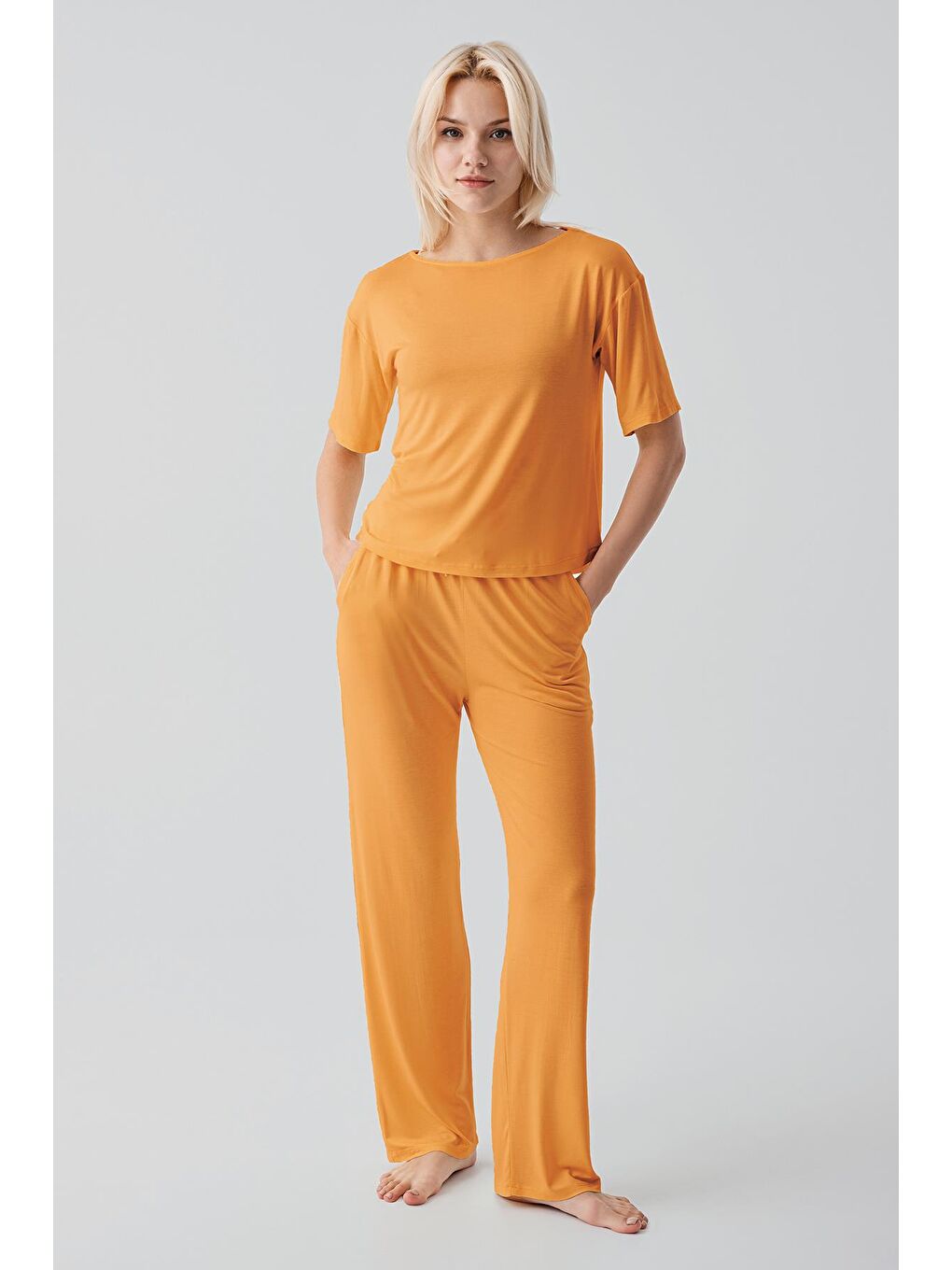 Turuncu Kısa Kollu Basic Esnek Elastanlı Viskoz Soft Pijama Takım 18215