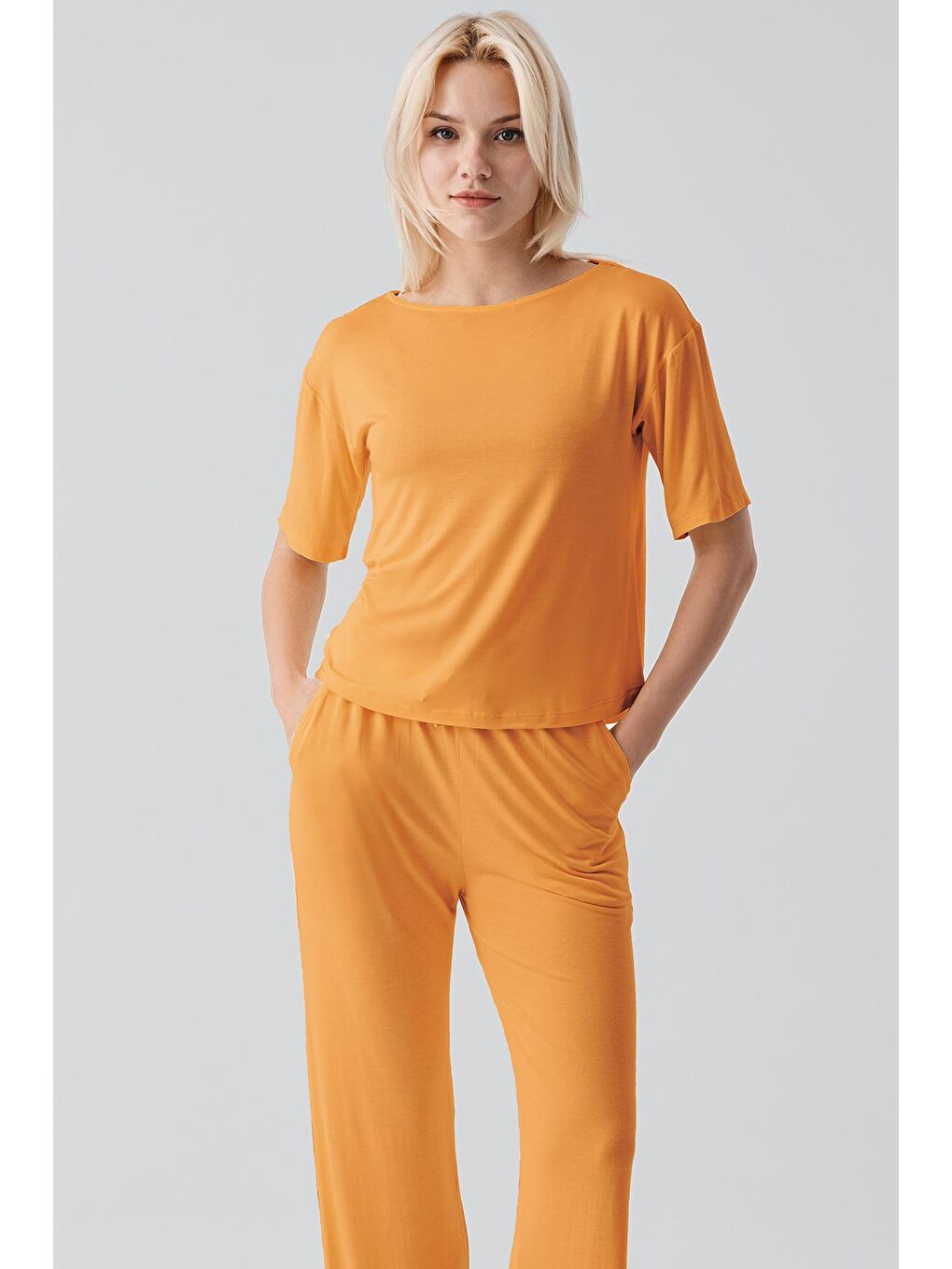 Turuncu Kısa Kollu Basic Esnek Elastanlı Viskoz Soft Pijama Takım 18215-3