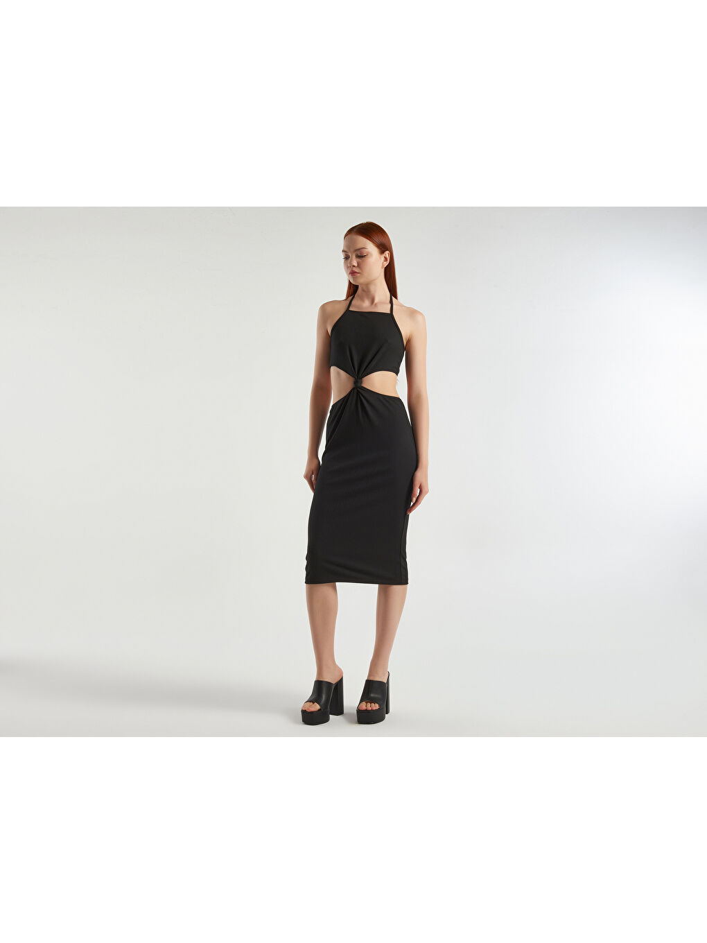 Kadın Siyah Ribanalı Halter Elbise-1