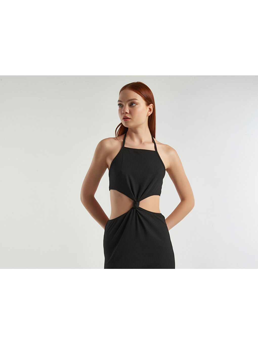 Kadın Siyah Ribanalı Halter Elbise-2