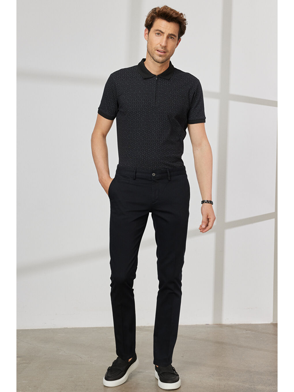 Erkek Siyah Slim Fit Dar Kesim Yan Cepli Pamuklu Esnek Armürlü Pantolon-1