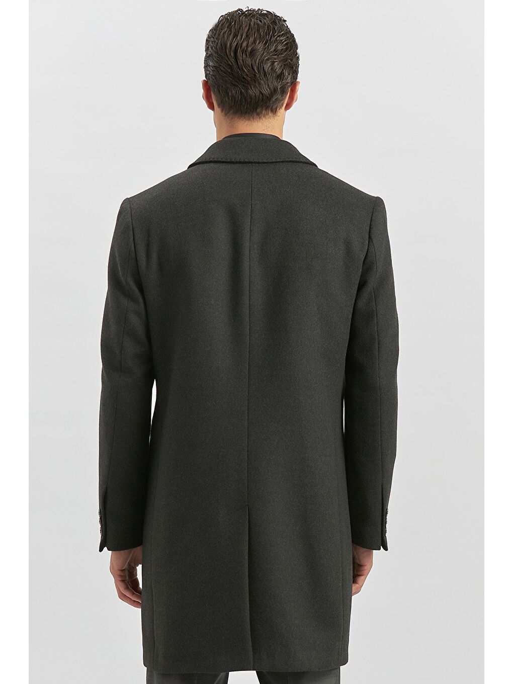 Koyu Antrasit Kaşe Berberi Yaka Yırtmaçlı Kapitoneli Astar Comfort Fit Rahat Kesim Palto 1005245152-5