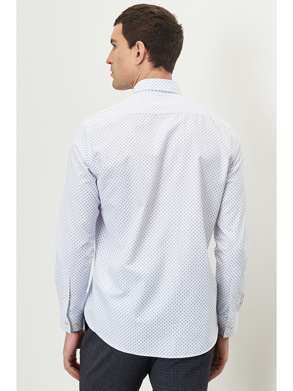 Erkek Beyaz-Mavi Slim Fit Dar Kesim Düğmeli Yaka Baskılı Gömlek-4