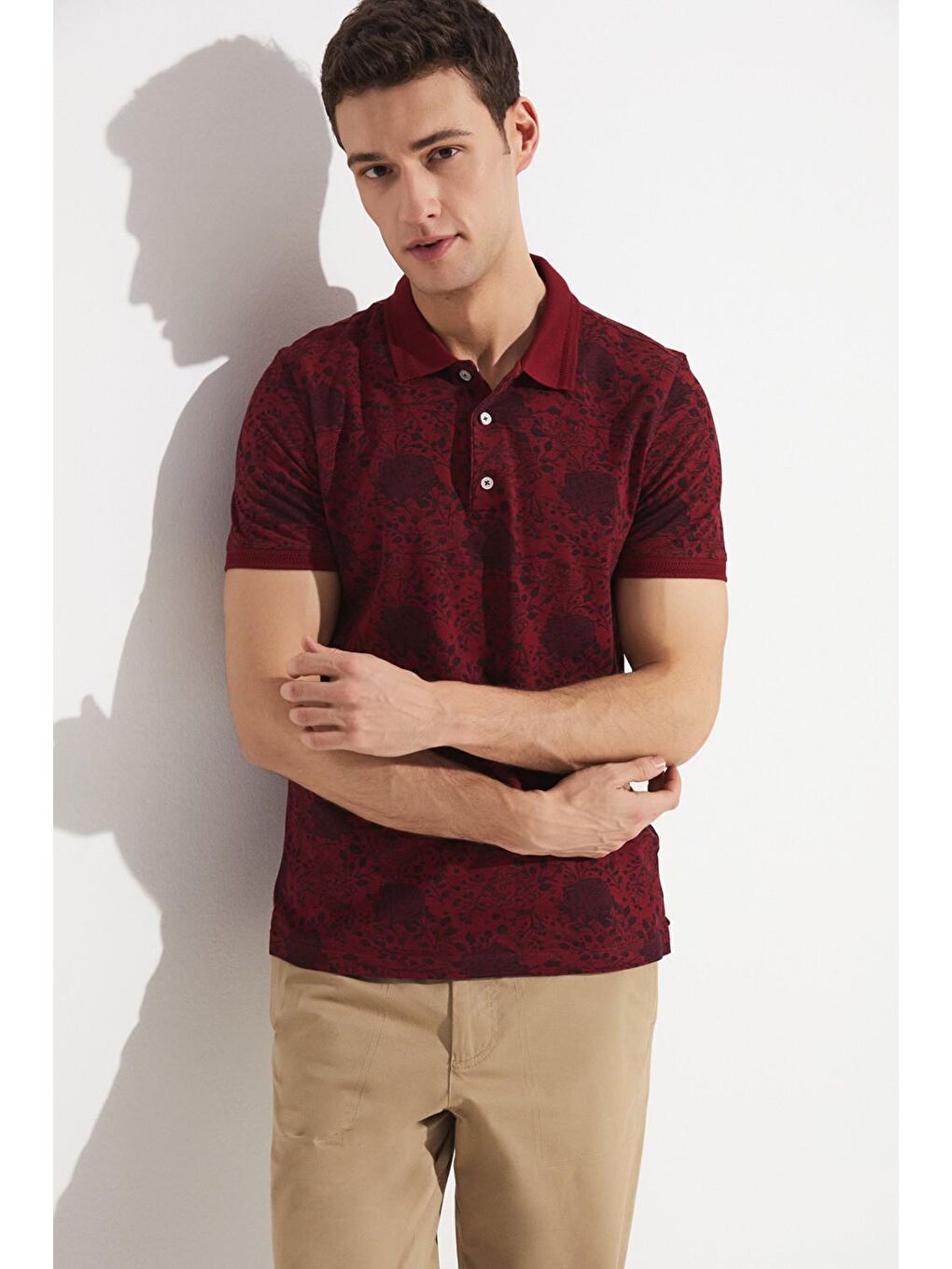 Bordo Polo Yaka Kısa Kollu Desenli Erkek Tişört-1