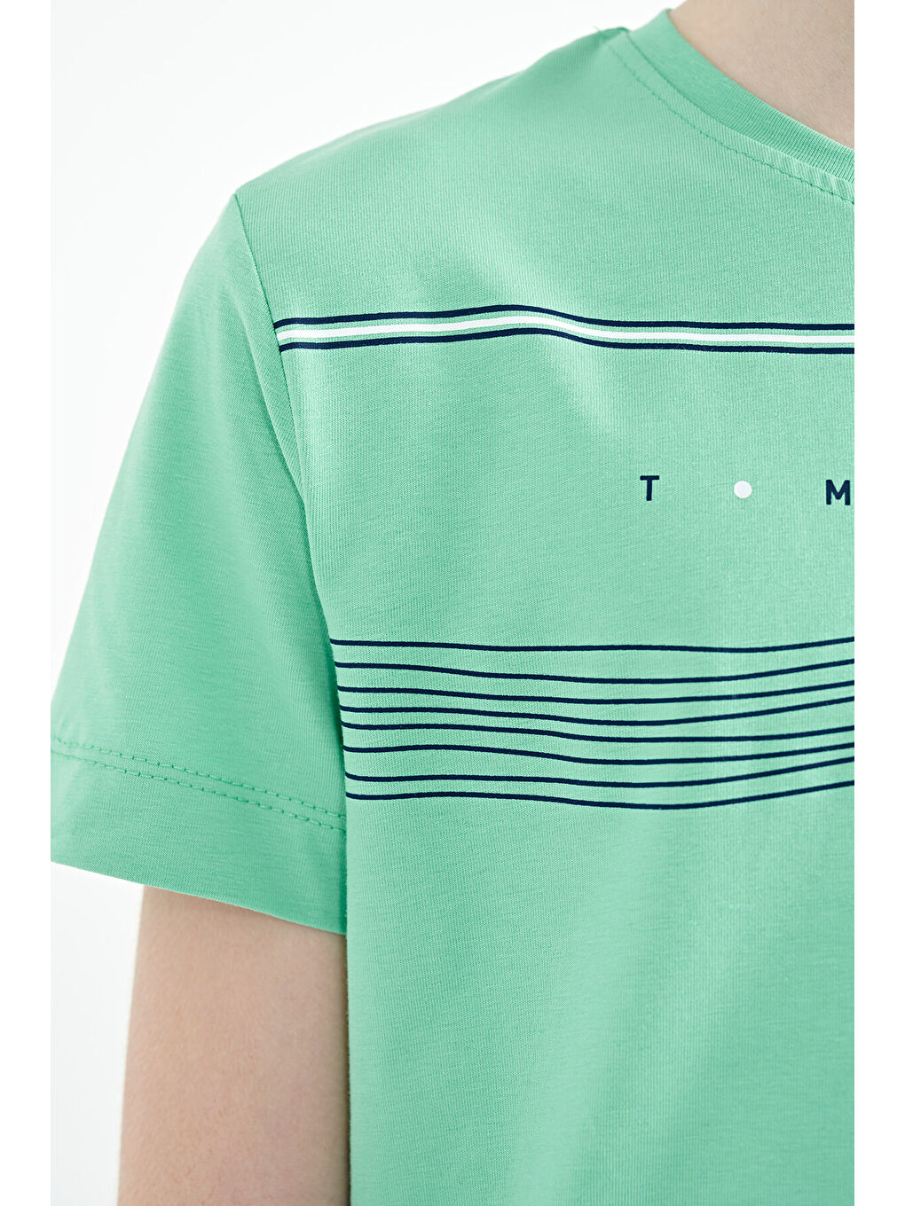 Turkuaz Su Yeşili Baskı Detaylı Standart Kalıp O Yaka Erkek Çocuk Tişört - 11133-4