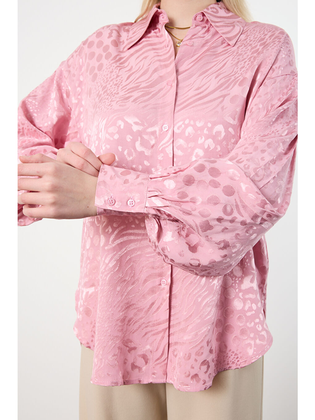 Pembe İç Göstermeyen Balon Kol Jakarlı Gömlek-2