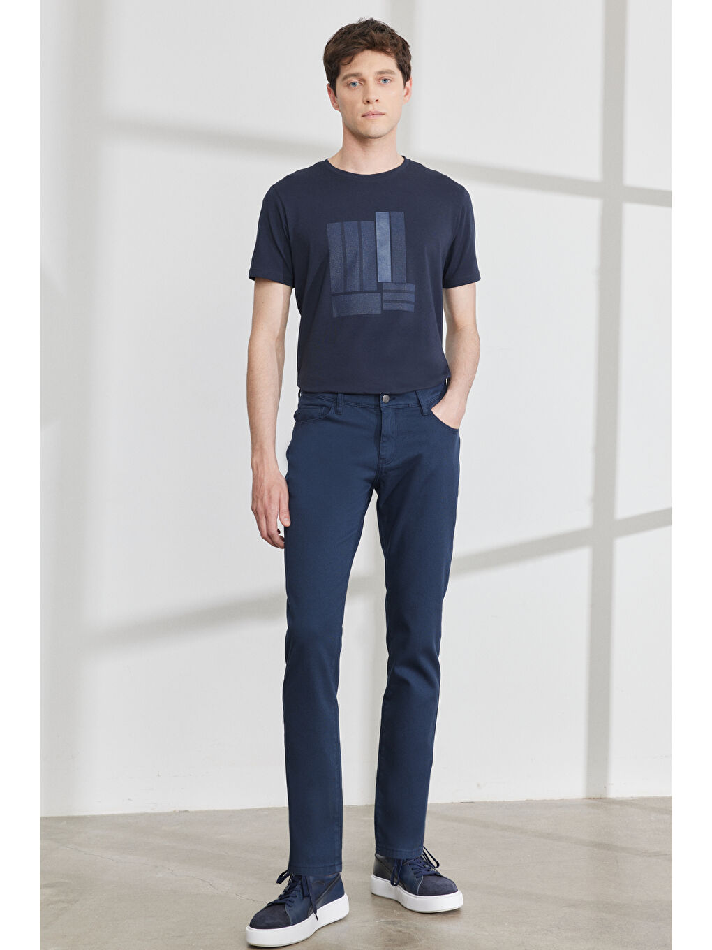 Erkek Lacivert Slim Fit Dar Kesim 5 Cep Armürlü Esnek Pantolon-1