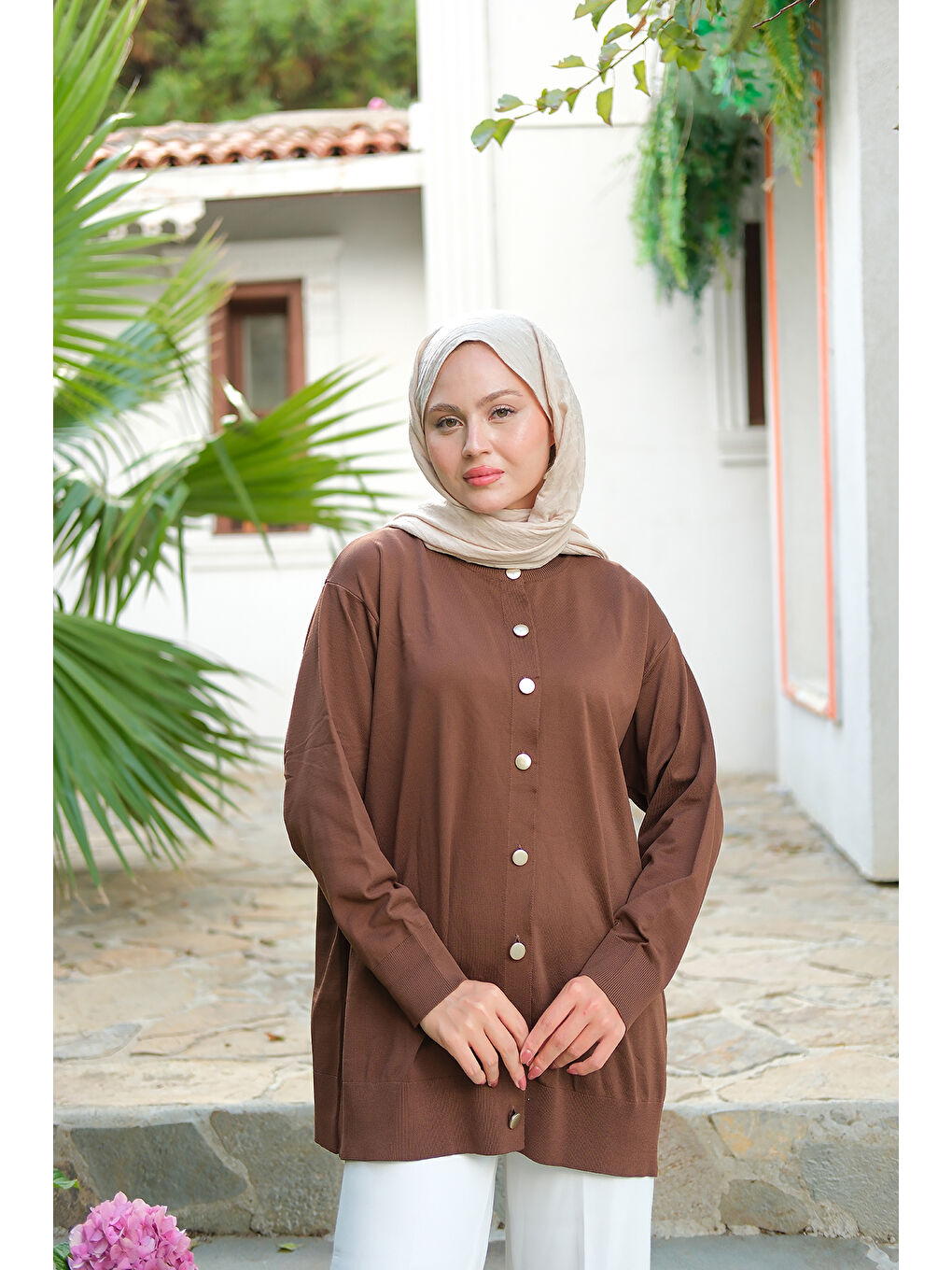 Kadın Ön Düğmeli Hırka Kahverengi