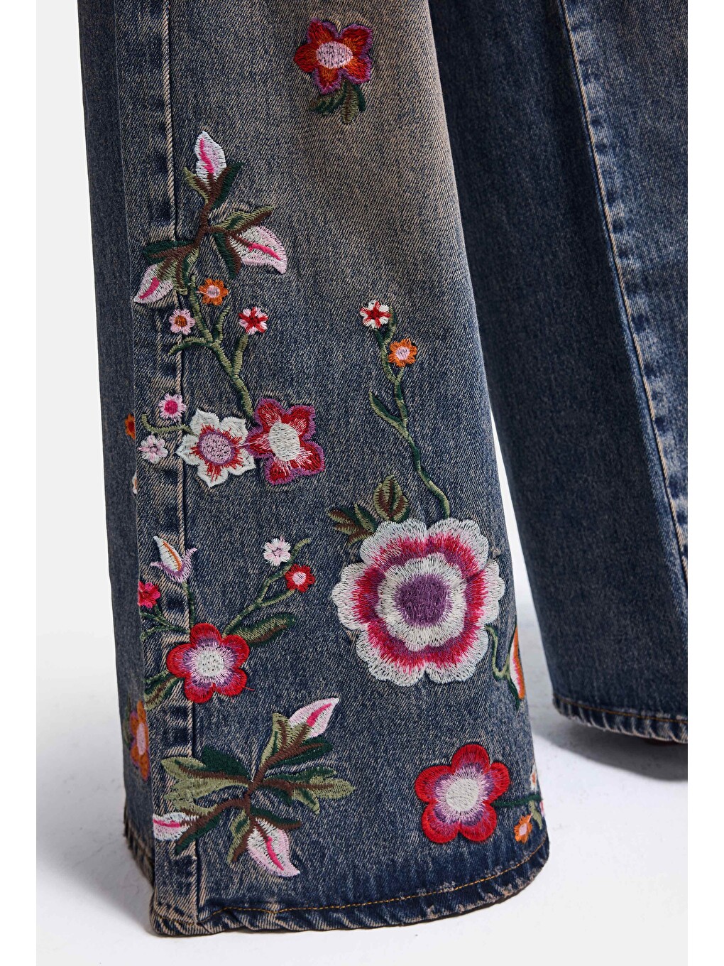 Mavi Kadın Jean Rengi 4w6-85 Palazzo Fit Renkli Nakış Özel Tasarım Denim Jean-2