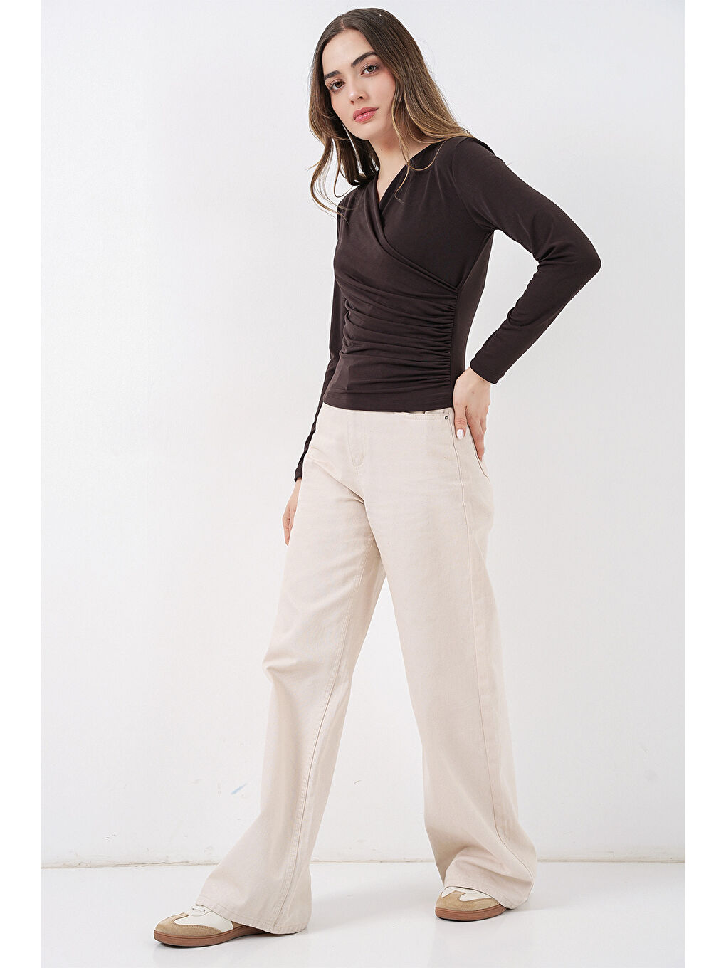 939 Anvelop Yaka Sandy Bluz - Kahverengi-1