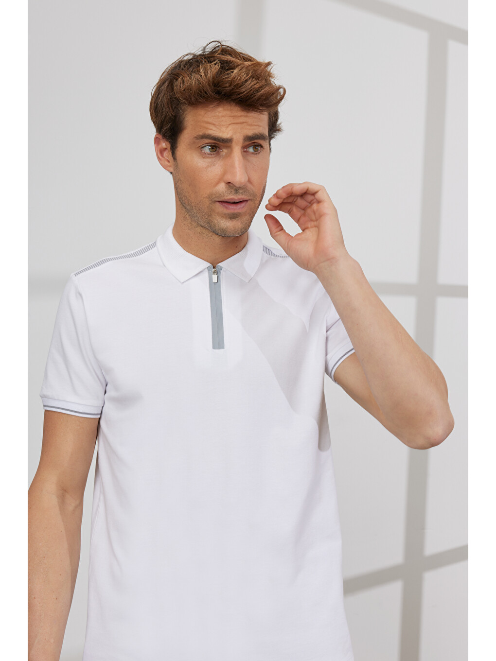 Erkek Beyaz Slim Fit Dar Kesim Polo Yaka Pamuklu Kısa Kollu Tişört-4